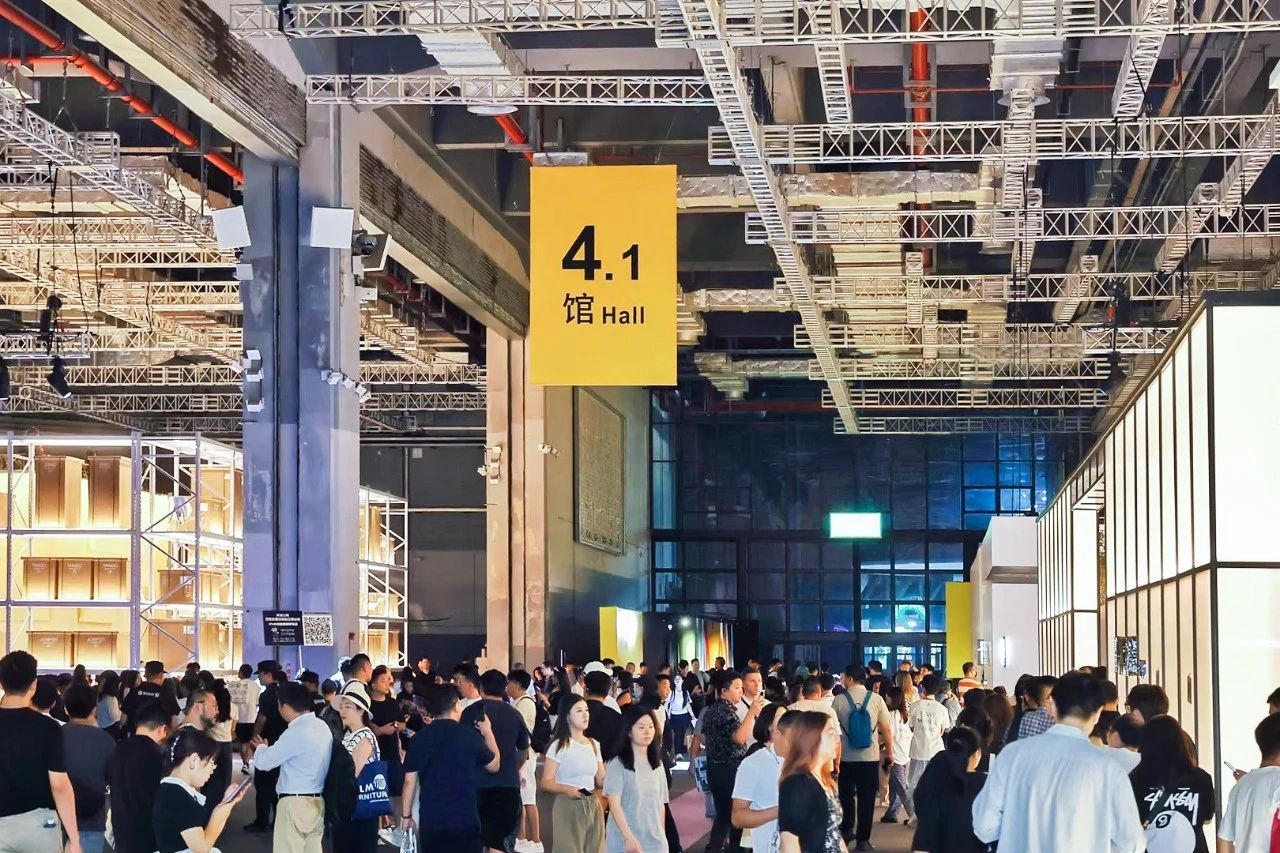 2025CIFF上海家具饰面展主办报名热线：杜经理15989891849（微信同号）